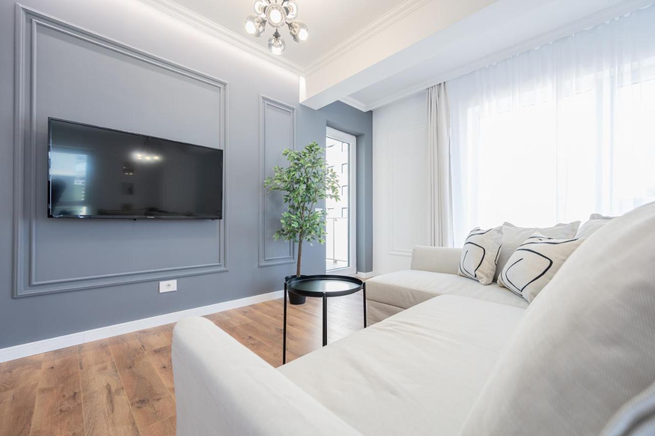 Brioni Flat Lägenhet Oradea Exteriör bild